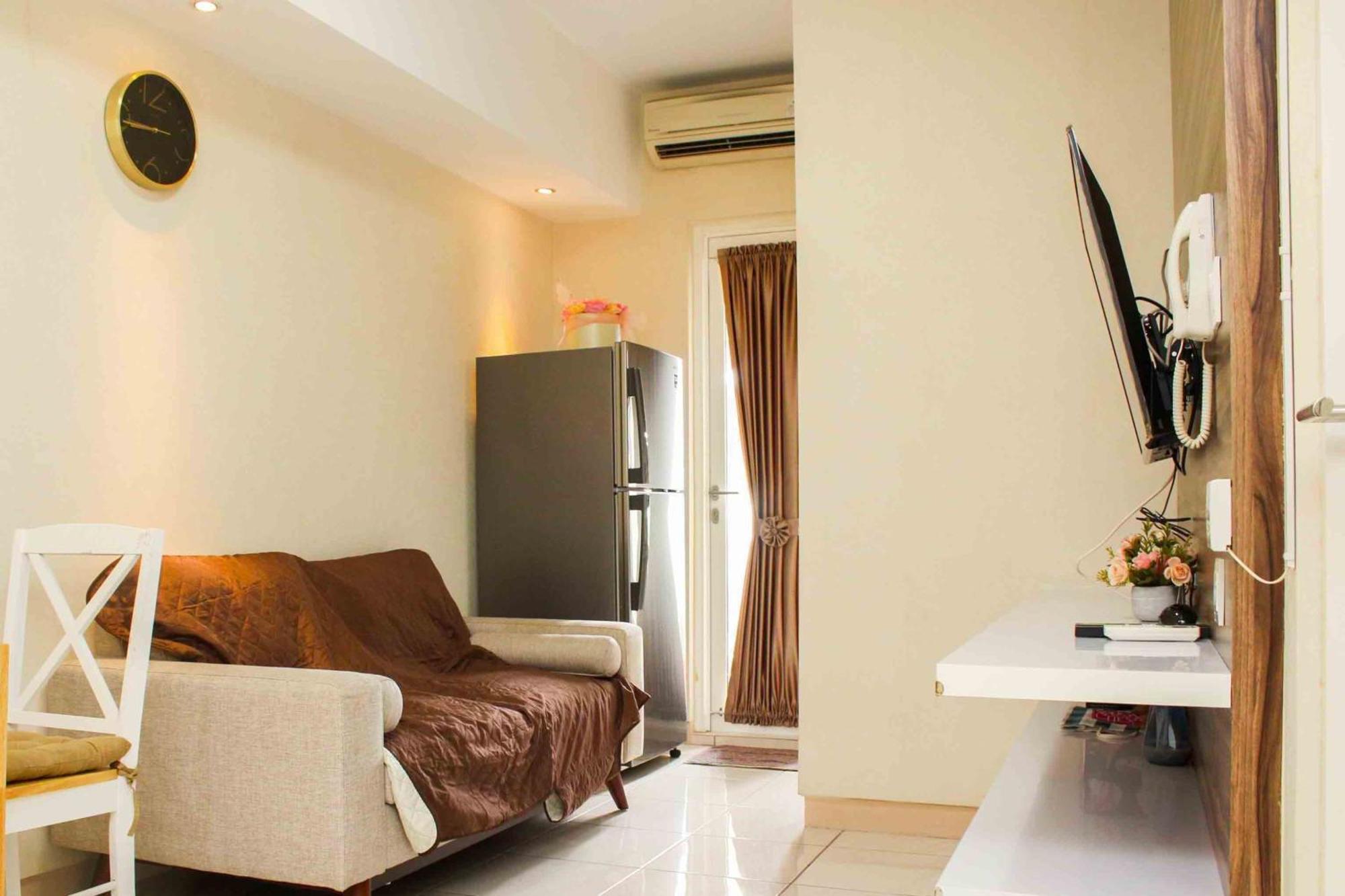 Spacious And 2br At Springlake Summarecon By Travelio