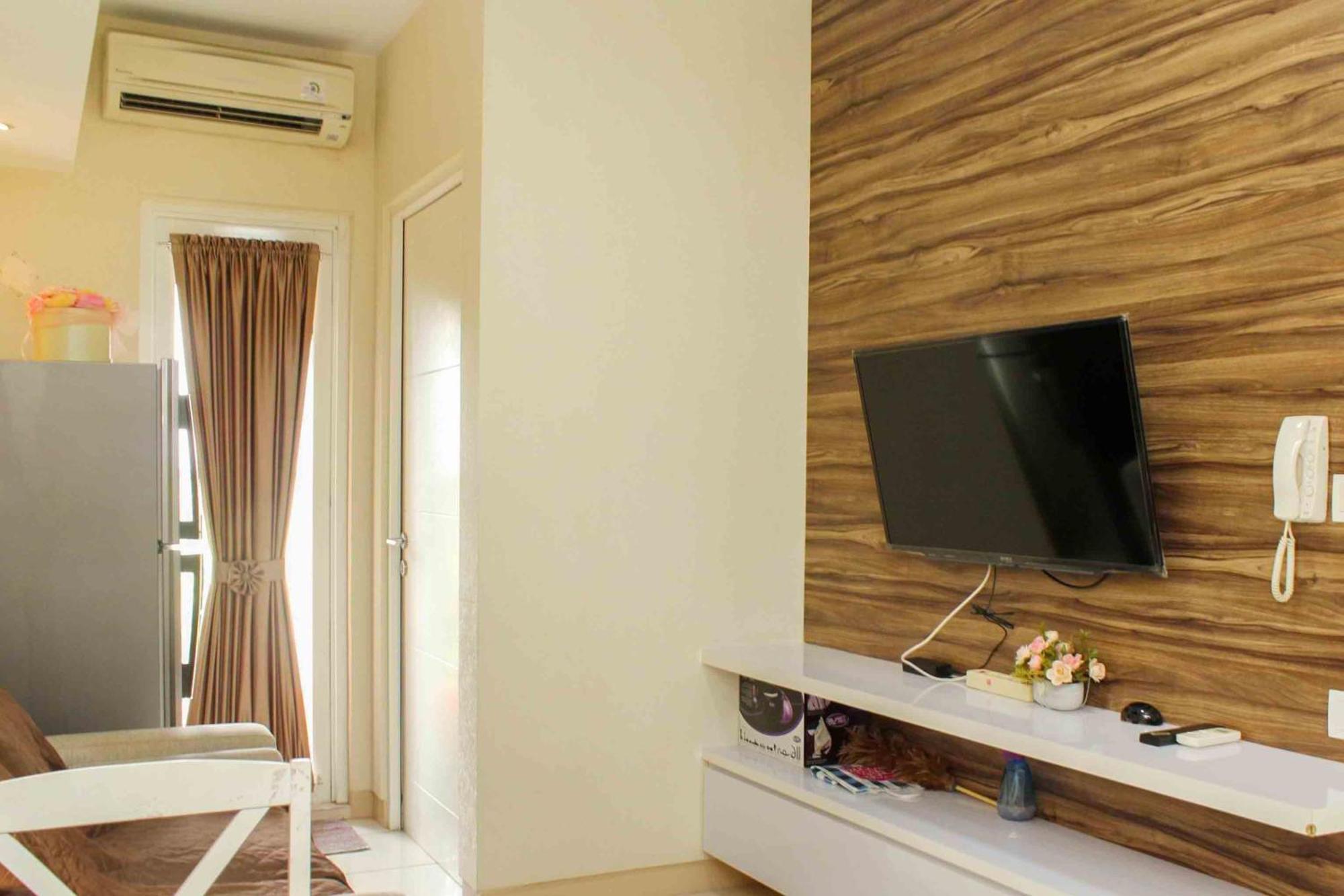 Spacious And 2br At Springlake Summarecon By Travelio Apartemen