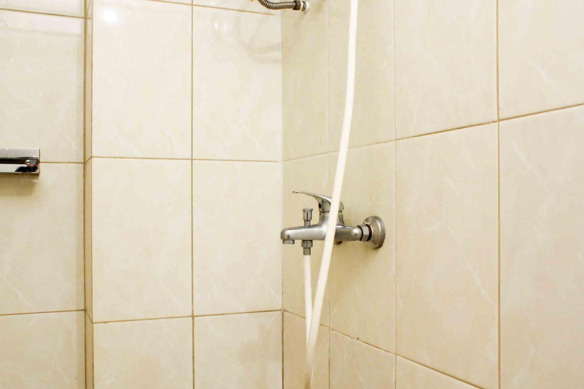 Spacious And 2br At Springlake Summarecon By Travelio * Bekasi